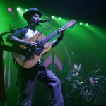 The John Butler Trio get energy efficient with Martin MAC 301 Wash