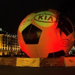 Robe World's Largest Football wor051943272a