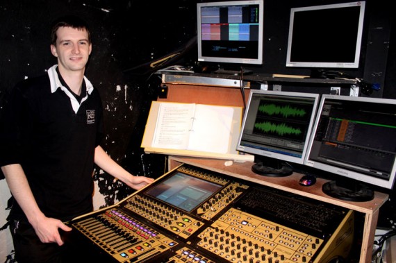 Dundee_Rep_Colin_Lowson Dundee Rep Colin Lowson