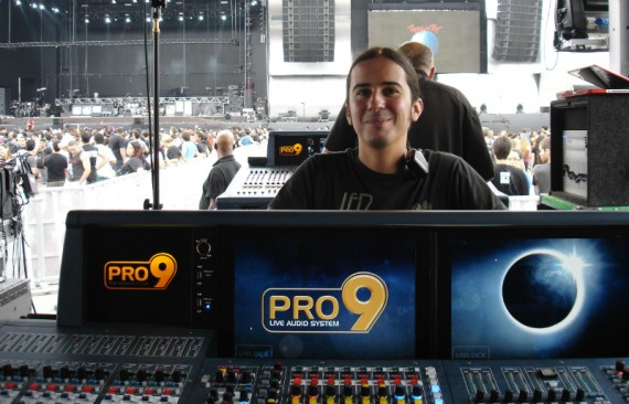 Evanescence FOH engineer Eddie Mapp with Midas PRO9 Evanescence FOH engineer Eddie Mapp with Midas PRO9