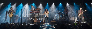 Robe Cafe Tacuba photo by Fernando Aceves 3