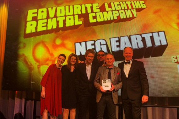 L-R Lindsey Markham, Caroline Beverley, Julian Lavender (all from Neg Earth Lights) TPi Awards 2014 Presenter Huey Morgan, Dave Ridgway (MD, Neg Earth) and Bob Schacherl, CEO of Robe Lighting Inc.