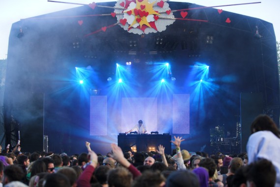 Fineline Love Saves The Day 2014 lov251918008