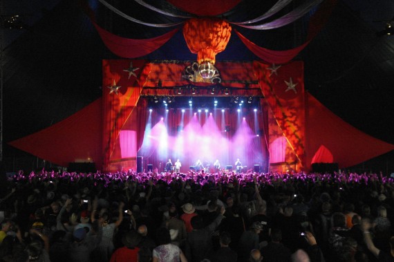Fineline Glastonbury 2014 Acoustic 8340