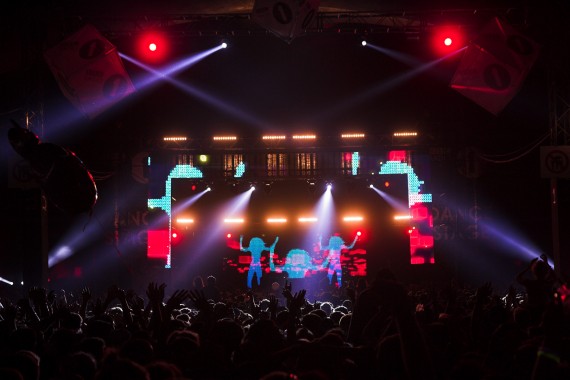 Annie Mac Dance Stage - Reading