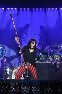 ALICE COOPER Photo © Steve Jennings