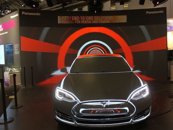 Projection Studio Tesla Car at ISE 1