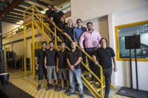maestra-dubai-team-mae100711542-6x4